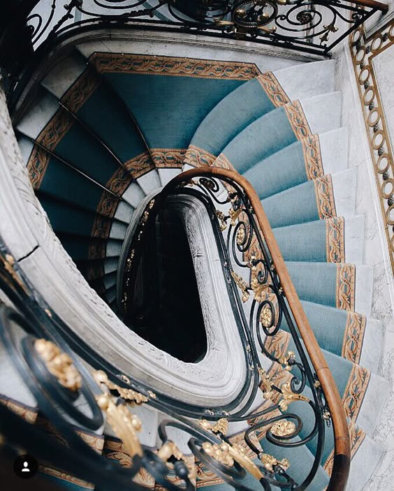 10 Images With: Alina Kolot, Paris :: TIG