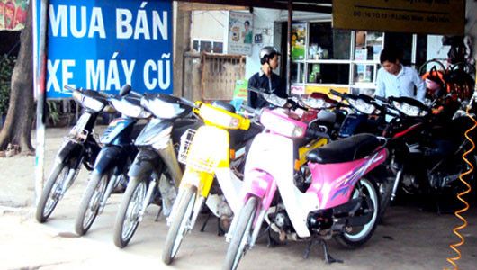 Kinh nghiệm mua xe máy cũ chuẩn tiết kiệm xăng
