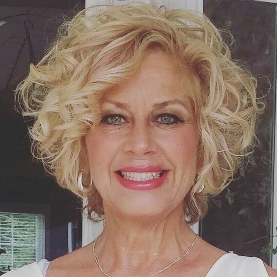 curly hairstyles for women