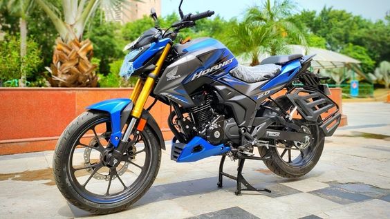 2020 Honda Hornet 2.0 Bs6 Full Review In Hindi || Exhaust Sound || Price And Mileage ??