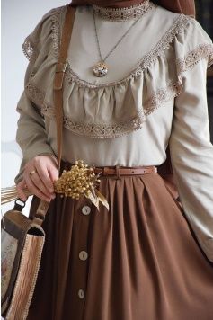 Prenses Model Bej Bluz Islami Moda Moda Klasik Moda