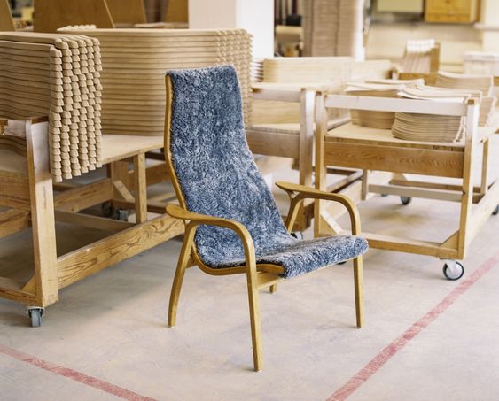 The MOST Comfortable Chair we know! As gorgeous to sit in as it is to look at. Designed by Yngve Ekstrom in 1956 Made in Sweden Voted Sweden\'s Best Furniture Design of the 20th Century The Lamino chair is a perfect example of timeless design. Nature’s own materials and masterful craftsmanship have resulted in a piece of furniture as attractive today as it’ll be for future generations. When Swedese co-founder Yngve Ekström designed the easy chair in 1956, he did so with the human being in focus,