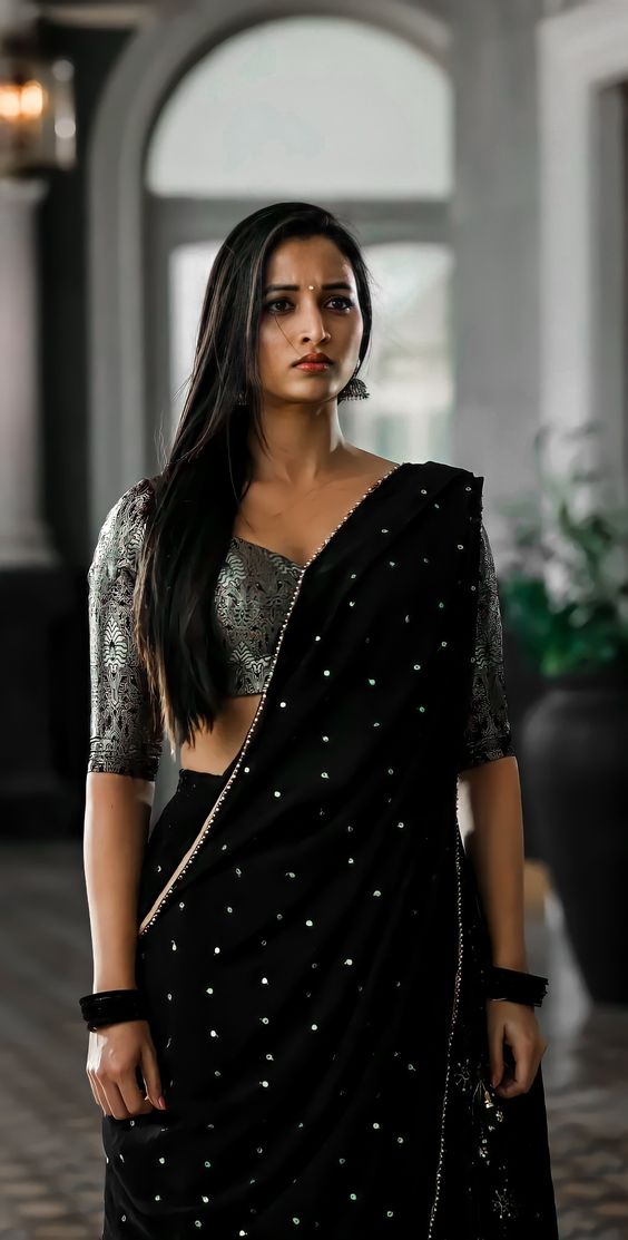 srinidhi-shetty-bikini