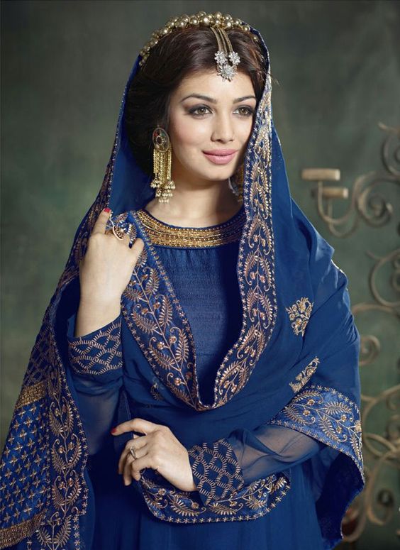 Ayesha Takia