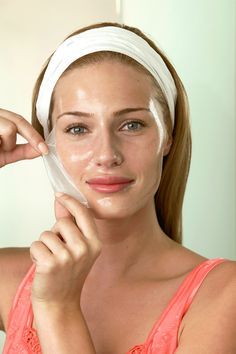 Ilustrasi masker telur