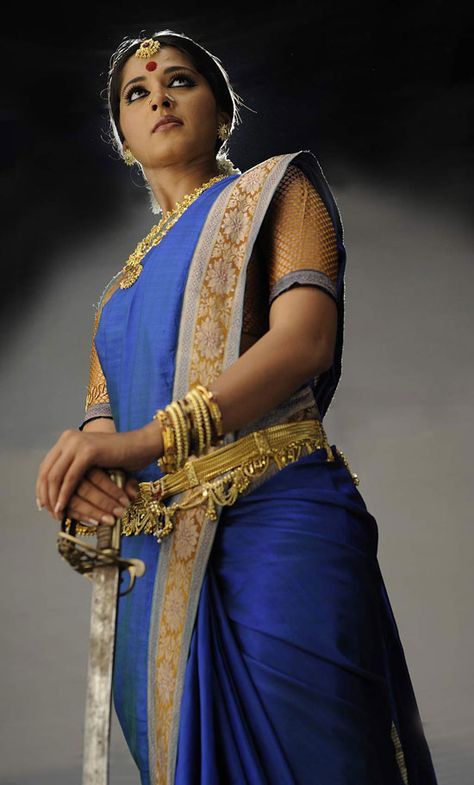 #Anushka Shetty ( ಅನುಷ್ಕ ಶೆಟ್ಟಿ; )