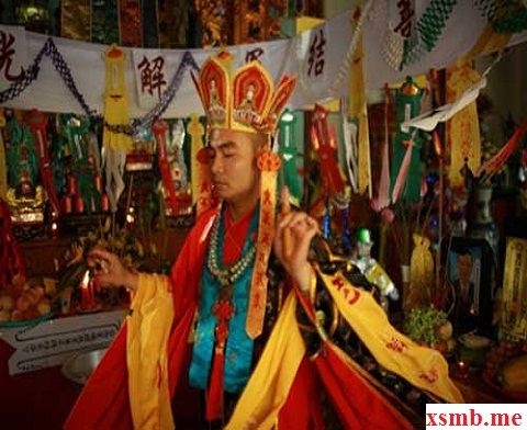 Mơ thấy bùa ngải mang điềm gì