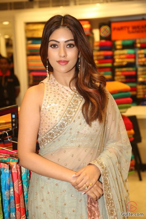 Anu Emmanuel Saree Photos From KLM Shopping Mall Opening Launch.Telugu new heroine Anu Emmanuel photos from KLM shopping mall opening launch. Anu Emmanuel at KLM shopping mall opening launch picture. Actress Anu Emmanuel latest stills from KLM shopping mall opening launch.