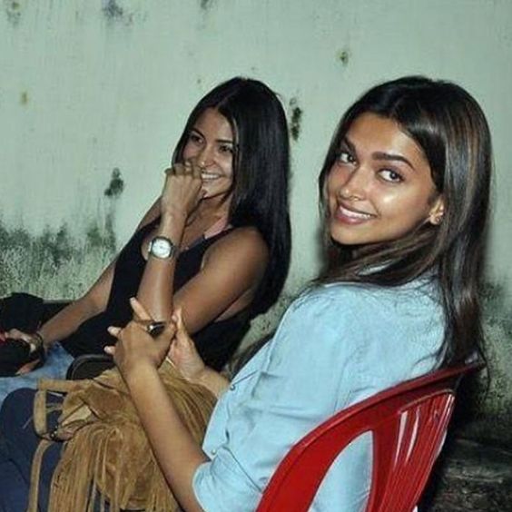 Throwback: Deepika Padukone & Anushka Sharma chilling together makes us want to see them share screen space