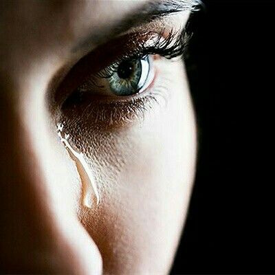 crying-eyes-dp-girl