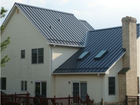 Traditional Home Gets A Modern Metal Roof And Garden Design Ideas Standing Seam Installation - Metal Roof Decorating Ideas Traditional Home Gets A Modern Metal Roof And Garden Design Ideas Standing Seam Installation - Metal Roof Decorating Ideas