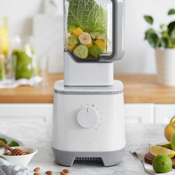 Smoothie-Maker-Test-Blender-Obst-Gemüse-Gesund