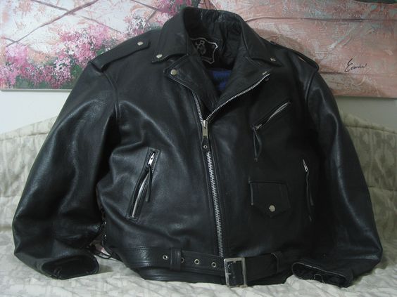 For Sale @ A Junkee Shoppe. Click Link To View "Quality Used Items Of Interest" and second hand item product description