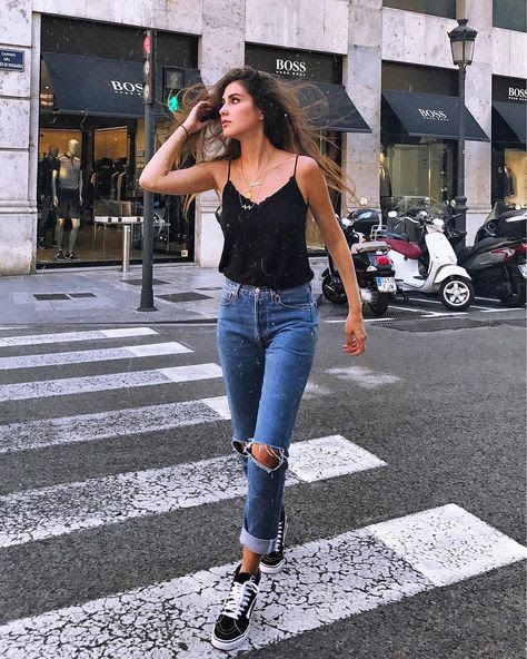 Inspiração de Look para para Escola/Faculdade Fáceis de Copiar Look para para Escola/Faculdade Fáceis de Copiar