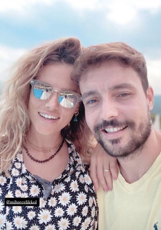 Pin By Turkishdelight On Ibrahim çelikkol Mihre Baby Ali Family In 2020 The Handsome Family Mirrored Sunglasses Handsome