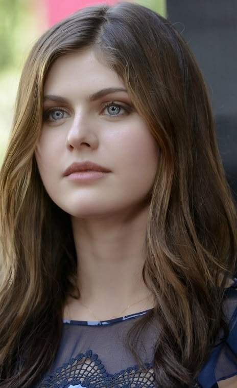alexandra-daddario