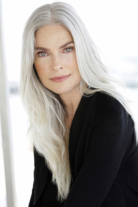 SILVER - Agence de Top Modèles de plus de 40 ans - Paris