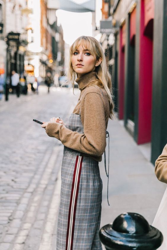 El 'college' más rebelde era esto (por cortesÃÂa de un 'cat eye') #FashionTrendsEditorial