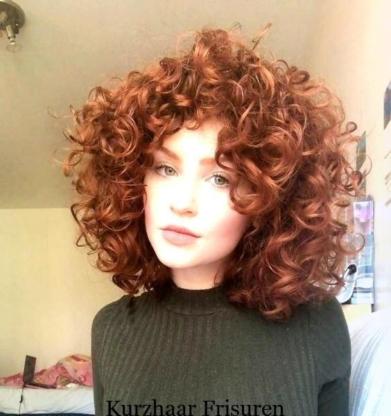 Very Popular Curly Short Hairstyles Hairiz Haarschnitt Fur Lockige Haare Lockige Frisuren Haarschnitt Bob