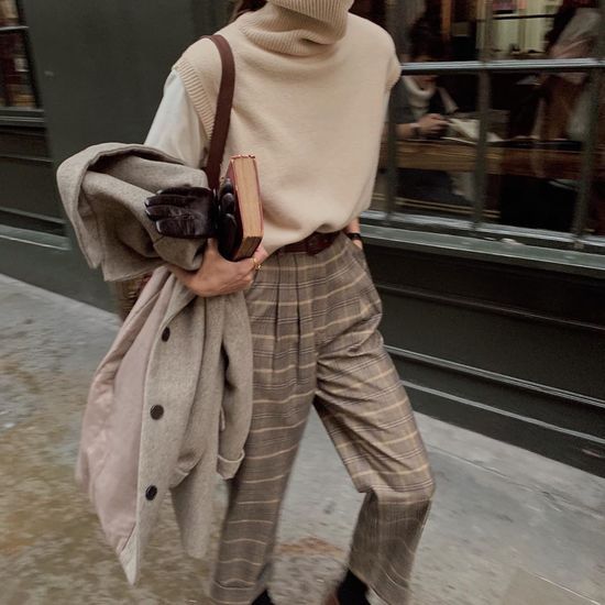 Top 13 Light Academia Outfit Ideas for Men That Channel Soft Vintage Charm and Scholarly Elegance