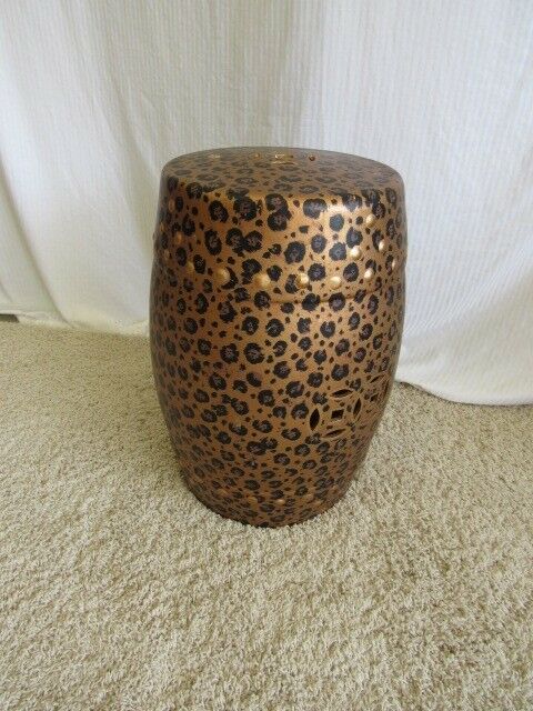 Small Late Neolithic Clay Beaker With Patterns Produced By Impressed Dotted Pottery Ancient Pottery Ceramic Workshop