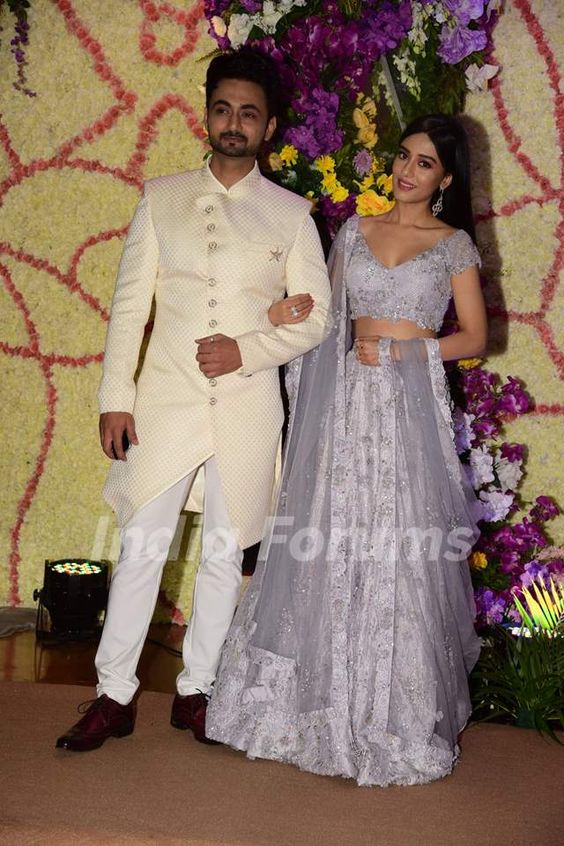 Amrita Rao attends Sooraj Barjatya\'s son Devansh Barjatya\'s wedding reception with her hubby #celebrity #fashion #style #celebrityfashion #celebritystyle #outfitideas #outfitinspiration #lehenga #indianwear #celebritycouple