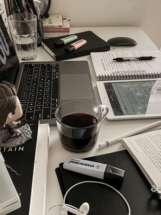 10 Easy Ways to Budget Your Money - Society19