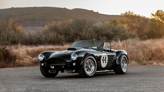 Cruise into summer with this 351-powered ERA Cobra