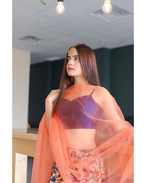 Neha Jethwani on Instagram: βThe innocent eyes beholds the beauty of pure soulπΌπ» . . . . πΈ: @elysiangraphy #navratri2020 #navratrishoot #navratri #explorepageβ¦β