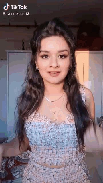 Avneet Avneet Kaur GIF - Avneet Avneet Kaur Sparkdigital - Discover & Share GIFs