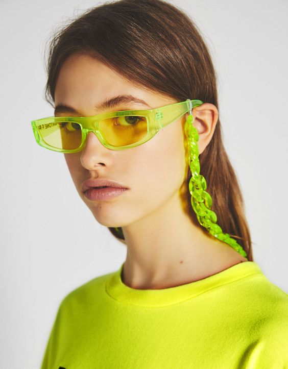Set gafas de sol y cadena Bershka + PANTONE - Accesorios - Bershka España