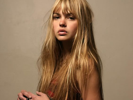 aimee-teegarden
