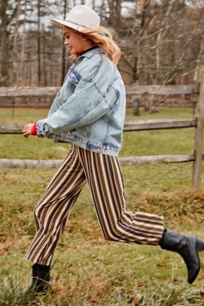 Shop UO Ant Knit Cropped Pant at Urban Outfitters today. We carry all the latest styles, colors and brands for you to choose from right here.