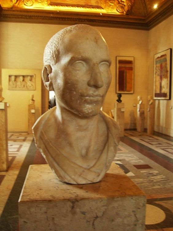 The 9th Doctor got a bust carved from the Romans: | Indisputable Proof That Doctor Who Is Based On Actual Events