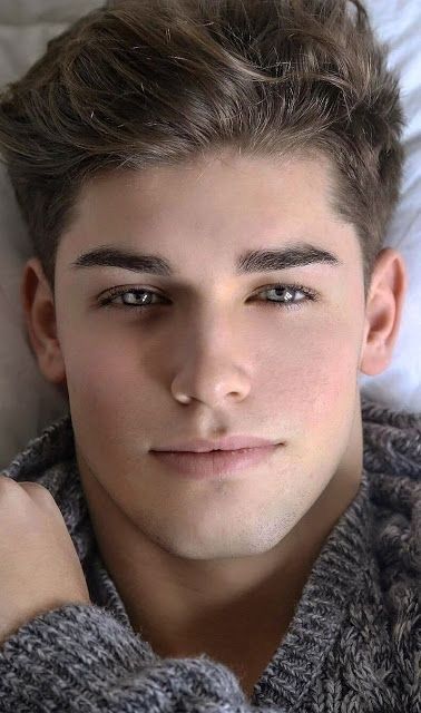 Pin By Hadi Malik On Trai đẹp Beautiful Men Faces Male Face Beautiful Face