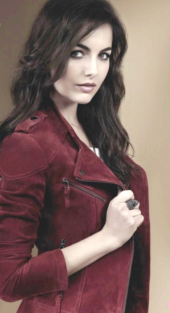 Camilla Belle for Bobstore