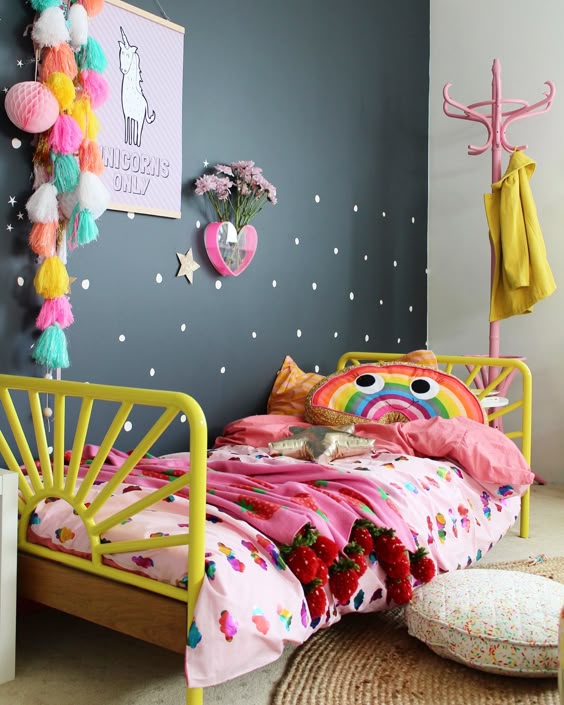 Kids bedroom ideas | cool toddler rooms, more pics on the blog