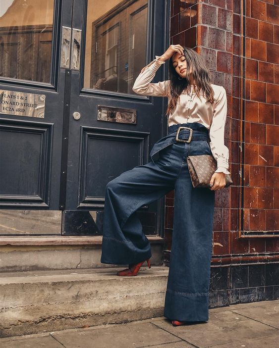"Mi piace": 2,070, commenti: 23 - Barbara (@qdresscode) su Instagram: "Denim via @discodaydream: @gregorydava" #love #style #instagood #streetstyle #girl #modelâ¦"