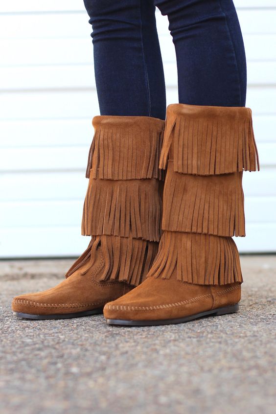 Boots leather//moccasin fringe minnetonka child has 2282 2289 black brown new