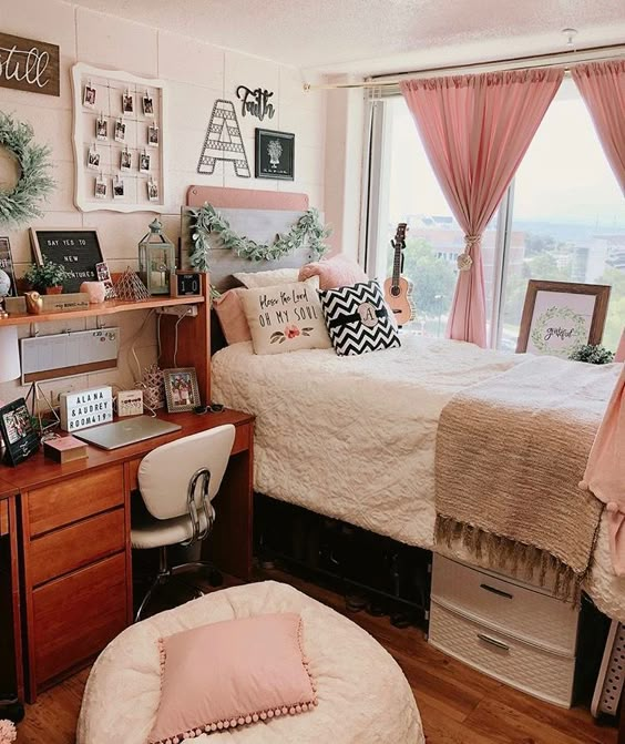 Emma Courtney: Decor: Dorm Room