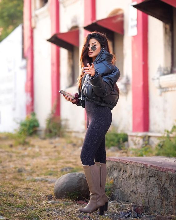 Aryanshi Sharma Beautiful Photos