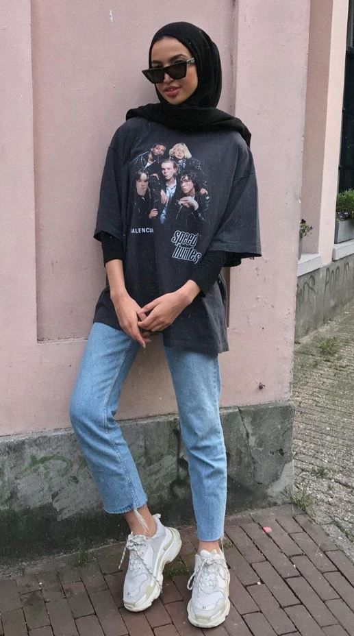 Tesettur Mom Jean Modeli Tesettur Giyim Pop Fashion How To Run Longer Fashion