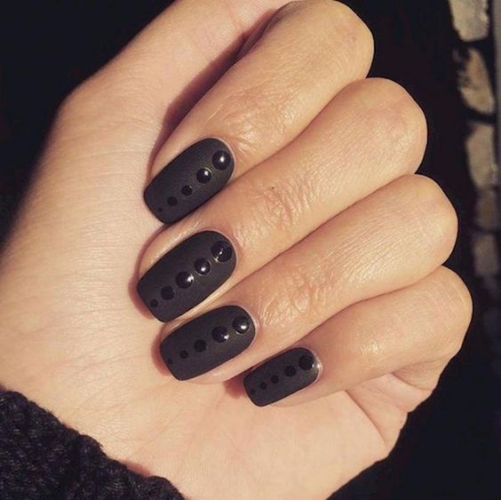 22 Black Nails That Look Edgy and Chic - Awesome glossy dots on matte nails. #blacknails