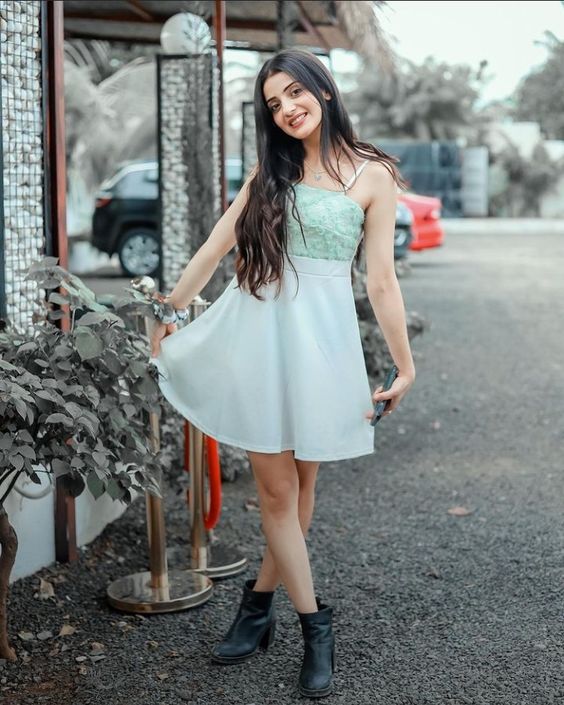 Aryanshi Sharma Instagram Pics | Aryanshi Sharma