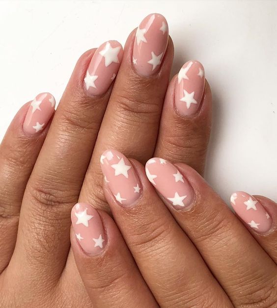 uñas estrelladas