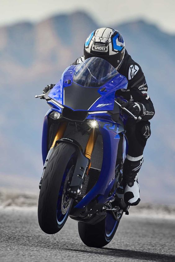 Yamaha YZF-R1