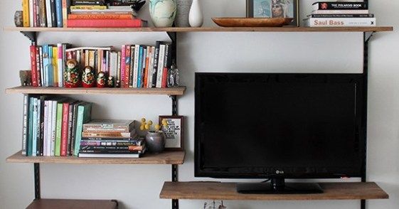 Como Limpiar Y Quitar Las Manchas De Un Sofa De Microfibra Ideasparadecorar Mx Estantes De Pared Muebles Para Tienda Tintas Para Madera