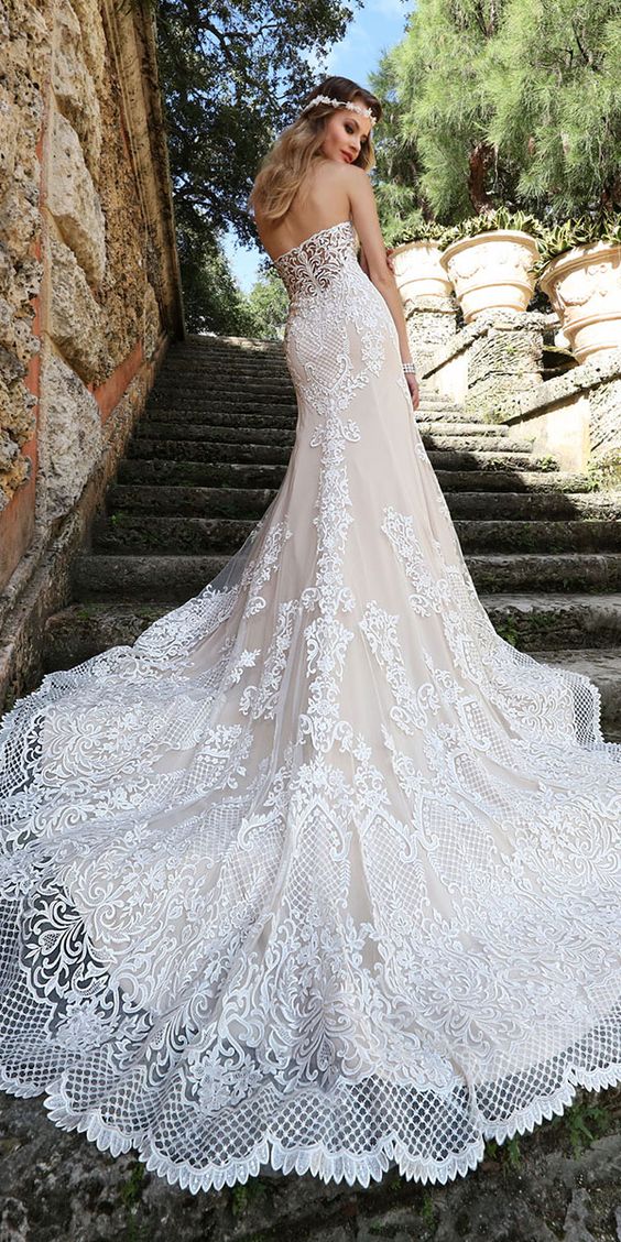 Fantasy Wedding Dresses From Top Europe Designers