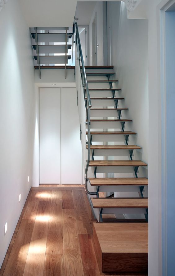 Thompson + Baroni Architects Designed A Contemporary Update For This Home In West London