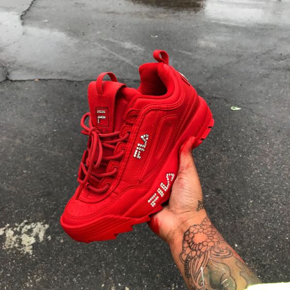 shoe creater on twitter: thesolecatcher my twitter : @_callmetiny â¤ï¸ #goldrateusa